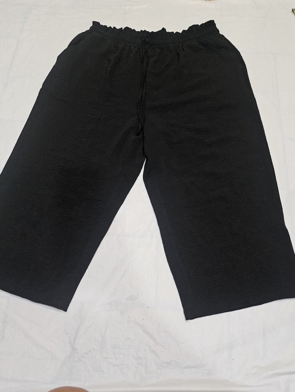 XL Black Cropped Wide Leg Capri Pants Paperbag Waist